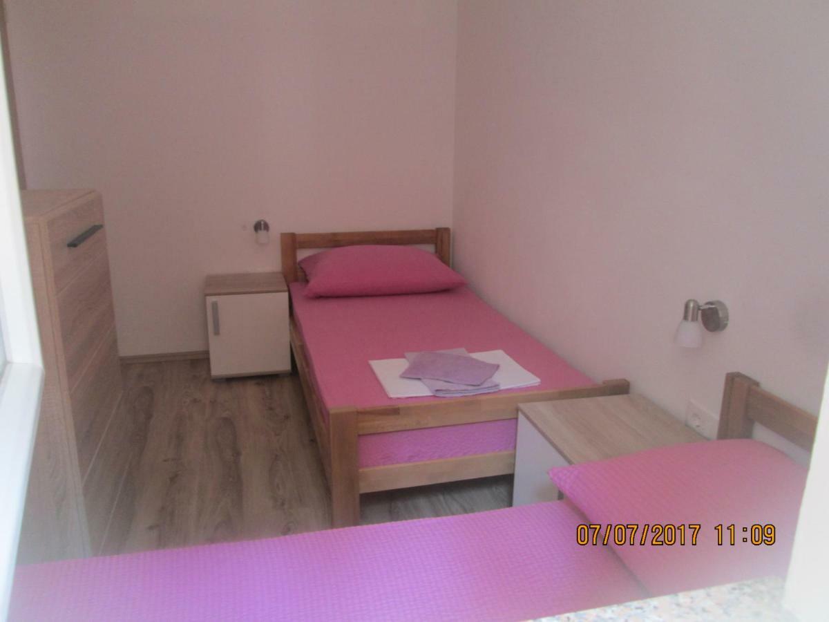 Apartment Zoki 2 Senj  Eksteriør billede