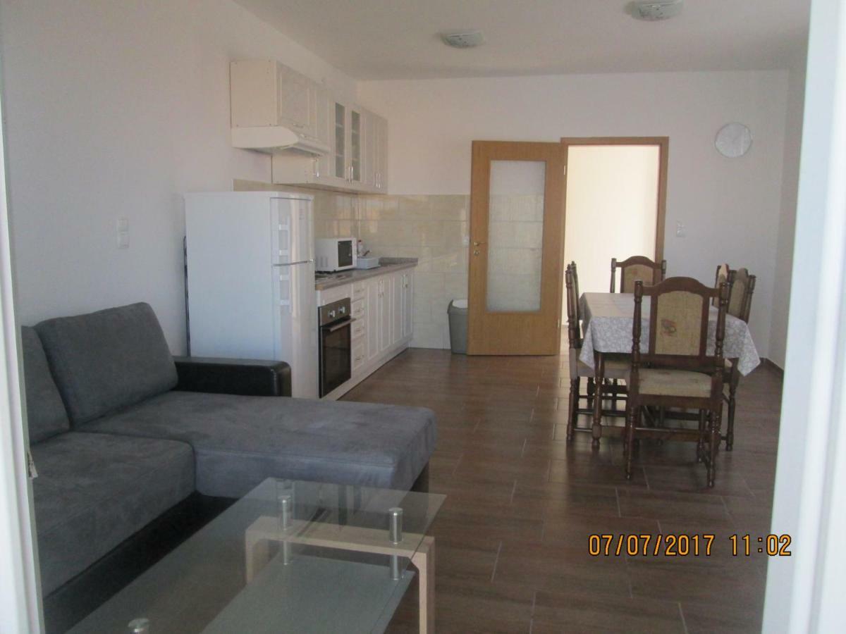 Apartment Zoki 2 Senj  Eksteriør billede