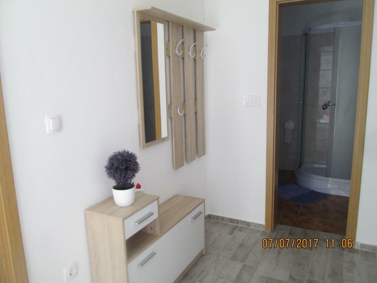 Apartment Zoki 2 Senj  Eksteriør billede